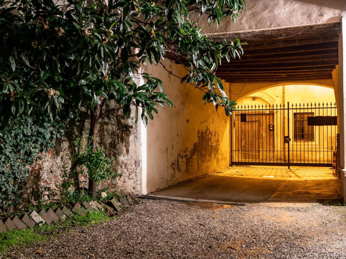 Camera Rustica In Valpolicella Con Parcheggio Pescantina ภายนอก รูปภาพ